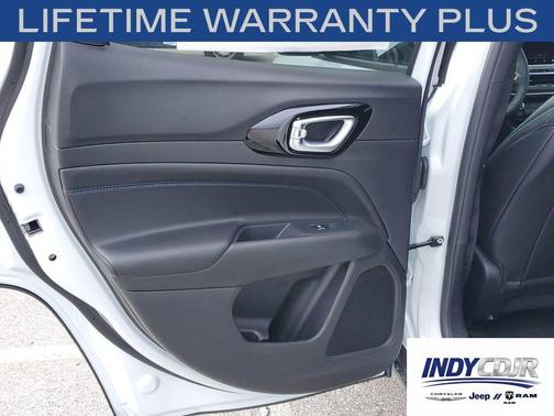 Bright White Clearcoat 2026 Jeep Compass Limited
