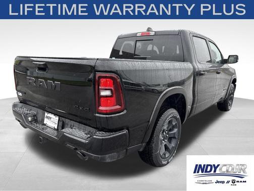 Diamond Black Crystal Pearlcoat 2026 RAM 1500 Big Horn/Lone Star