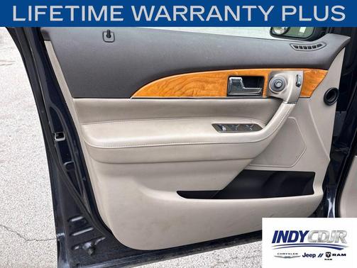 Quartz Metallic 2014 Lincoln MKX Base