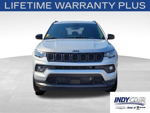 Silver Zynith Metallic Clearcoat 2026 Jeep Compass Latitude