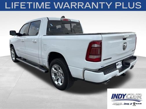 Bright White Clearcoat 2019 RAM 1500 Big Horn