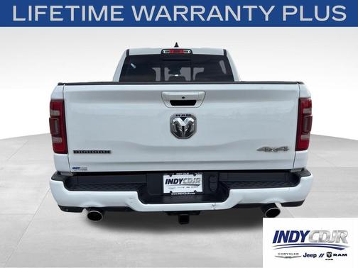Bright White Clearcoat 2019 RAM 1500 Big Horn