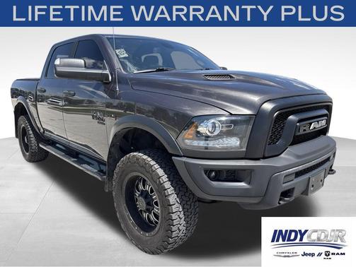 Granite Crystal Metallic Clearcoat 2022 RAM 1500 Classic SLT