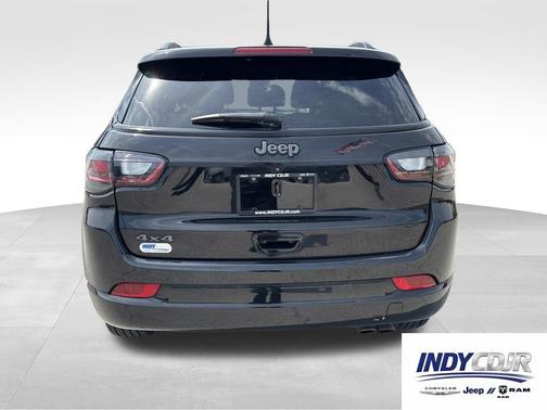 Diamond Black Crystal Pearlcoat 2022 Jeep Compass High Altitude