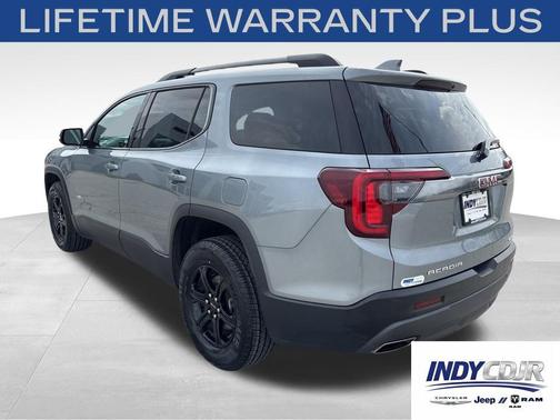 Sterling Metallic 2023 GMC Acadia AWD AT4
