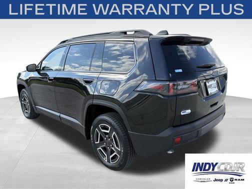 Diamond Black Crystal Pearlcoat 2026 Jeep Cherokee Limited