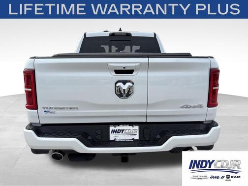 Ivory White Tri-Coat Pearlcoat 2026 RAM 1500 ST