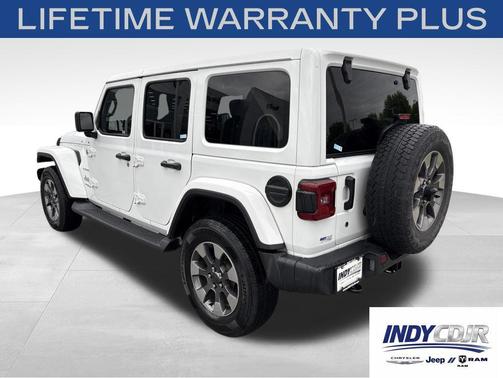 Bright White Clearcoat 2020 Jeep Wrangler Unlimited Sahara