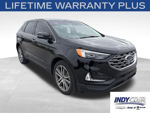 Black Metallic 2023 Ford Edge Titanium