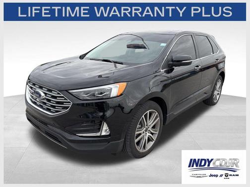 Black Metallic 2023 Ford Edge Titanium