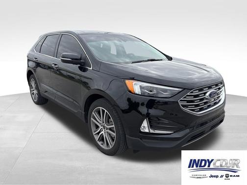 Black Metallic 2023 Ford Edge Titanium