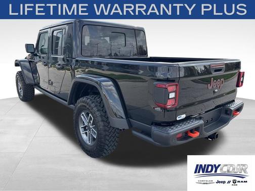 Black Clearcoat 2026 Jeep Gladiator Mojave X 4x4