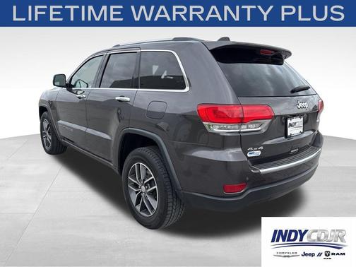 Granite Crystal Metallic Clearcoat 2018 Jeep Grand Cherokee Limited