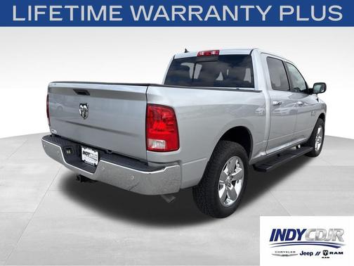 Bright Silver Metallic Clearcoat 2016 RAM 1500 Big Horn