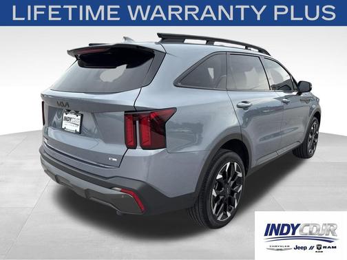 Everlasting Silver 2025 Kia Sorento EX