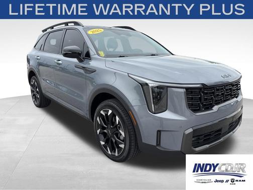 Everlasting Silver 2025 Kia Sorento EX