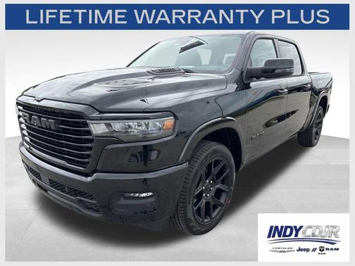 Diamond Black Crystal Pearlcoat 2026 RAM 1500 Laramie