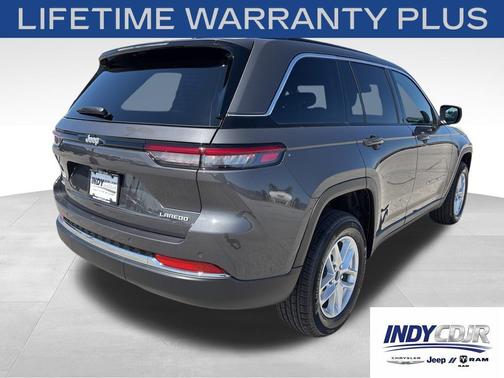 Baltic Gray Metallic Clearcoat 2026 Jeep Grand Cherokee Altitude