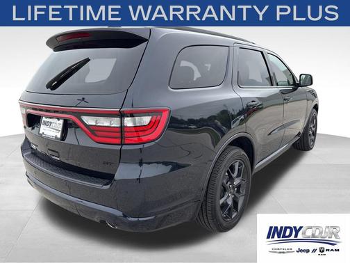 Night Moves 2026 Dodge Durango GT AWD HEMI V8