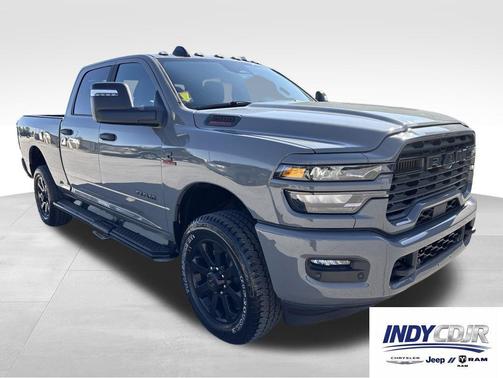 Ceramic Gray Clearcoat 2026 RAM 2500 Big Horn Crew Cab 4x4 6'4' Box