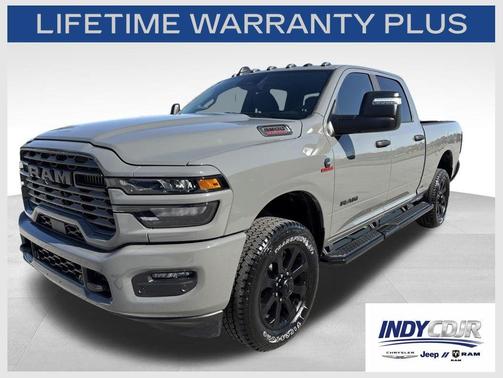 Ceramic Gray Clearcoat 2026 RAM 2500 Big Horn Crew Cab 4x4 6'4' Box