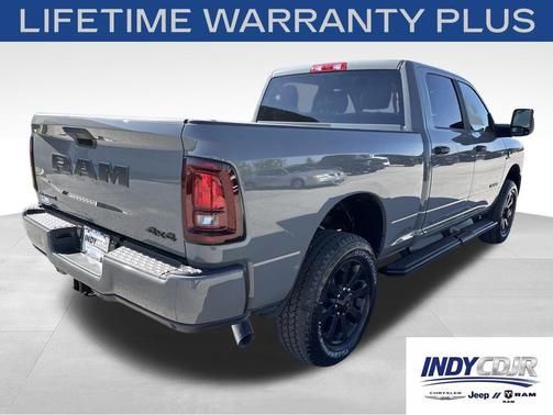 Ceramic Gray Clearcoat 2026 RAM 2500 Big Horn Crew Cab 4x4 6'4' Box