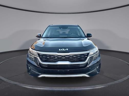 2022 Kia Seltos EX