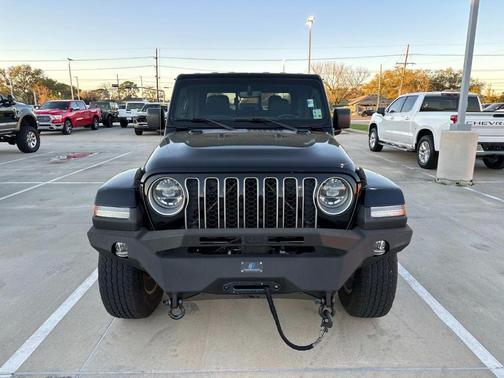 2020 Jeep Gladiator Overland
