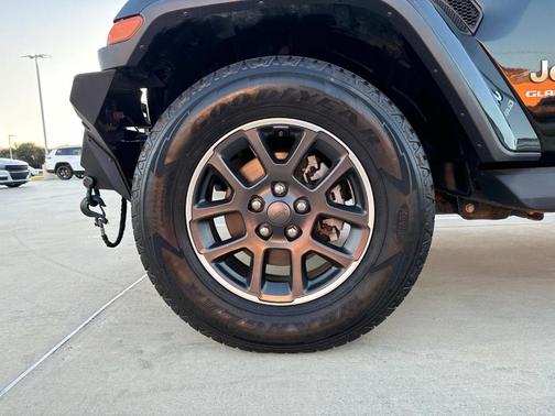 2020 Jeep Gladiator Overland
