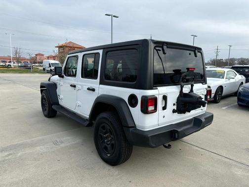 2021 Jeep Wrangler Unlimited Sport