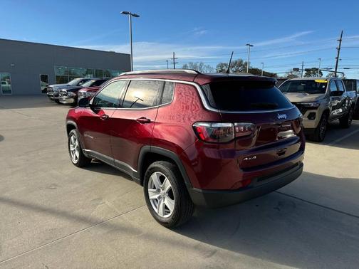 2022 Jeep Compass Latitude