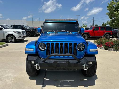 2023 Jeep Gladiator Overland