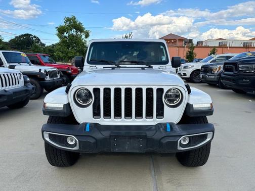 2024 Jeep Wrangler 4xe Sahara