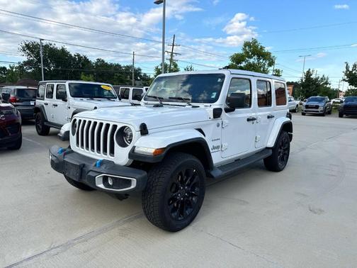 2024 Jeep Wrangler 4xe Sahara