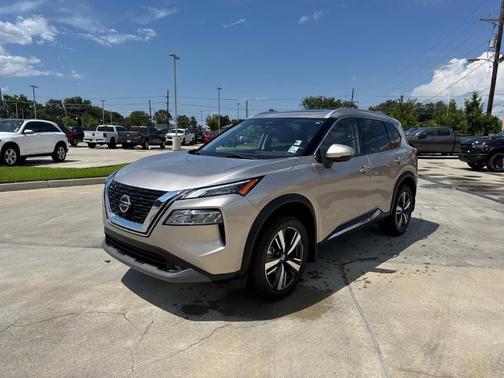 2021 Nissan Rogue SL