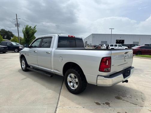 2017 RAM 1500 SLT
