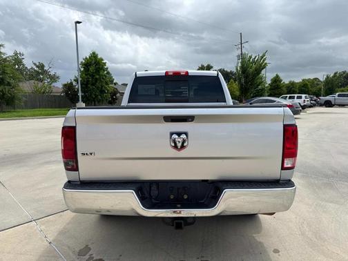 2017 RAM 1500 SLT