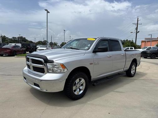 2017 RAM 1500 SLT