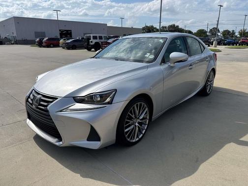 2017 Lexus IS 200t Base
