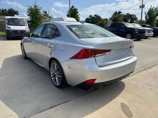 2017 Lexus IS 200t Base