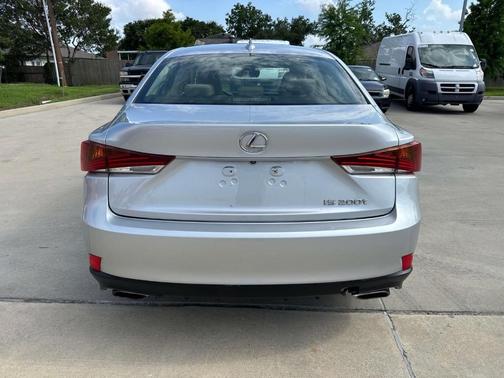 2017 Lexus IS 200t Base