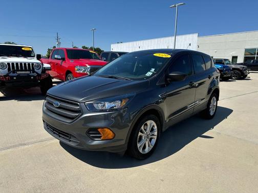 2019 Ford Escape S