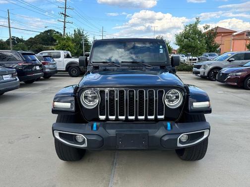 2022 Jeep Wrangler Unlimited 4xe Sahara