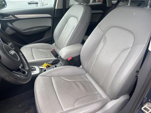 2017 Audi Q3 2.0T Premium Plus
