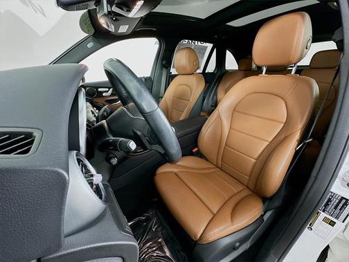 2021 Mercedes-Benz GLC 300 4MATIC