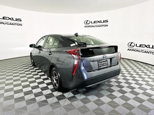 2016 Toyota Prius Four