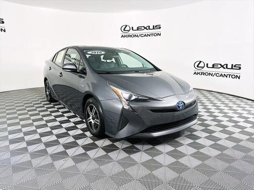 2016 Toyota Prius Four