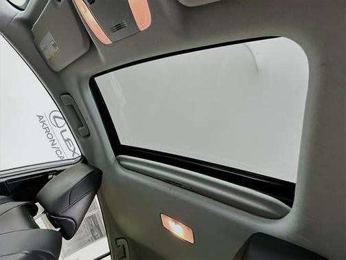 2016 Toyota Prius Four