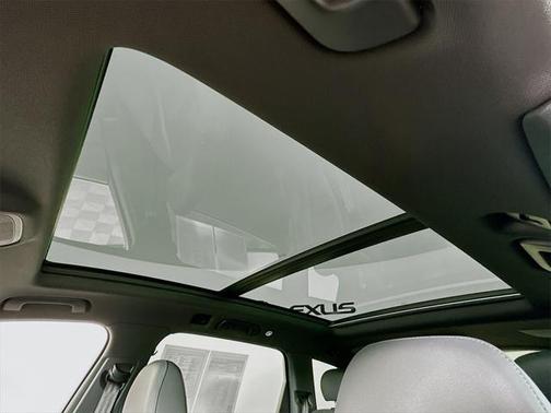2022 Audi Q7 45 Premium Plus