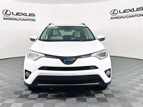 2017 Toyota RAV4 Hybrid XLE